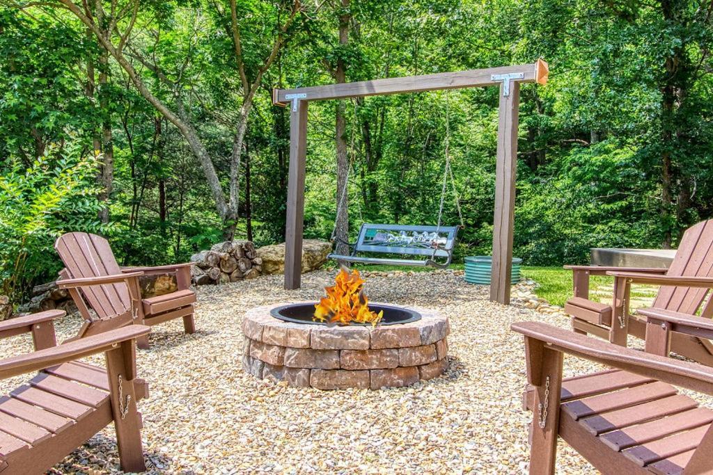Tranquility Hollow, Indoor Pool, Game Room, 1089 Free Tickets Each Paid Day, Dollywood And More! Sevierville Exteriör bild