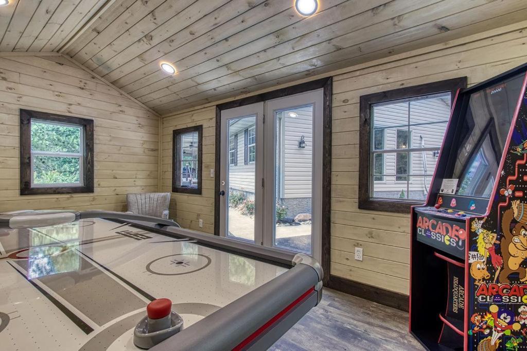 Tranquility Hollow, Indoor Pool, Game Room, 1089 Free Tickets Each Paid Day, Dollywood And More! Sevierville Exteriör bild